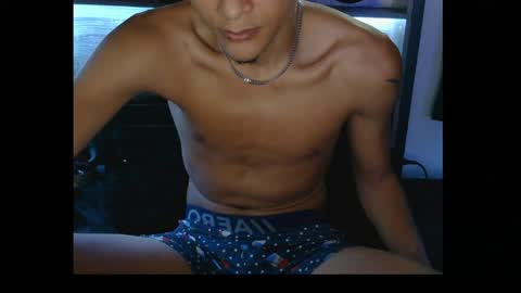 lightskinwithgirth online show from 19, 5, 2026