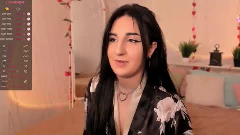 Snapshot of lii_rose chatting on 15, 11, 2025 Lii online show from 15, 11, 2025