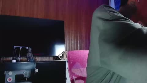 Snapshot of liiaam_lee_ chatting on 16, 12, 2025 Daniel online show from 16, 12, 2025