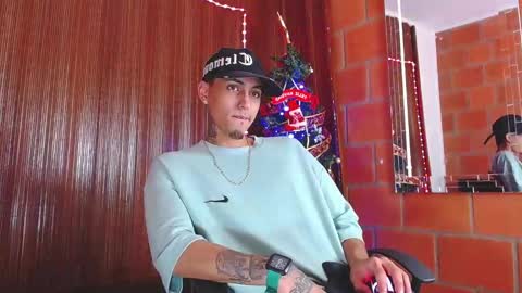 Snapshot of liiaam_lee_ chatting on 19, 12, 2025 Daniel online show from 19, 12, 2025