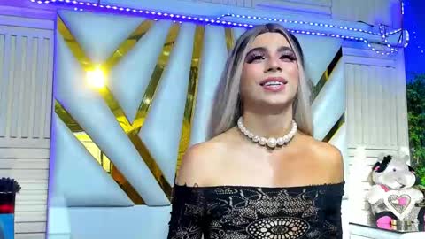 Snapshot of liiacollins chatting on 28, 10, 2025 liiacollins online show from 28, 10, 2025