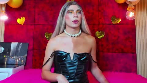 Snapshot of liiacollins chatting on 15, 11, 2025 liiacollins online show from 15, 11, 2025