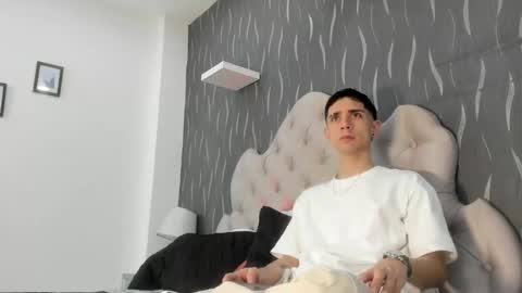 Snapshot of liiamhudson_ chatting on 11, 2, 2025 L I I A M online show from 11, 2, 2025