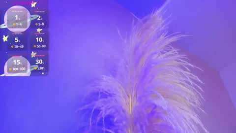 Liiam Luna online show from 12, 9, 2025