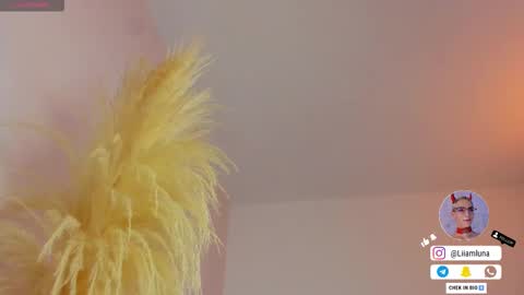 Liiam Luna online show from 24, 10, 2025