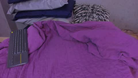 Miia online show from 11, 4, 2026