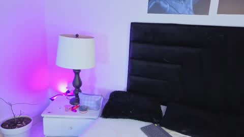 liilithstone online show from 6, 2, 2026