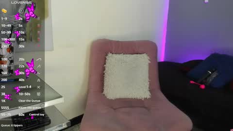 Snapshot of liily_moore chatting on 19, 12, 2024 Lily Moore online show from 19, 12, 2024