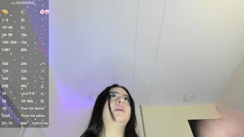 Snapshot of liily_moore chatting on 5, 3, 2025 Lily Moore online show from 5, 3, 2025