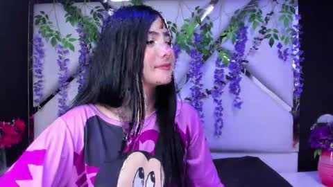 Snapshot of liinzy_rouse chatting on 17, 12, 2025 Brittany online show from 17, 12, 2025