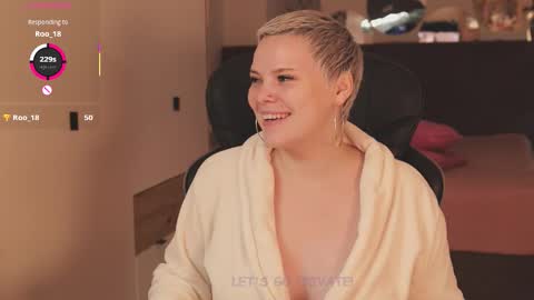 Snapshot of likaaberry chatting on 26, 11, 2025 likaaberry online show from 26, 11, 2025