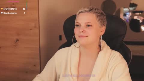 Snapshot of likaaberry chatting on 29, 11, 2025 likaaberry online show from 29, 11, 2025