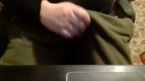 Snapshot of likestobewatchedm chatting on 11, 11, 2025 N online show from 11, 11, 2025