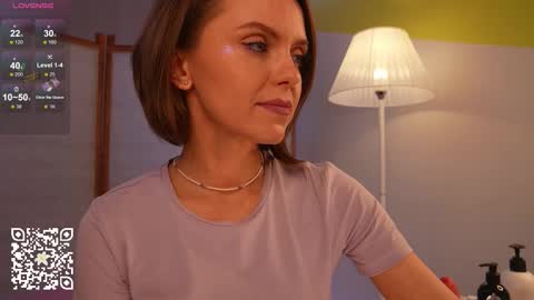 Snapshot of lil_fleur chatting on 8, 9, 2025 LILIAN use my lovense toy and give me plesure online show from 8, 9, 2025