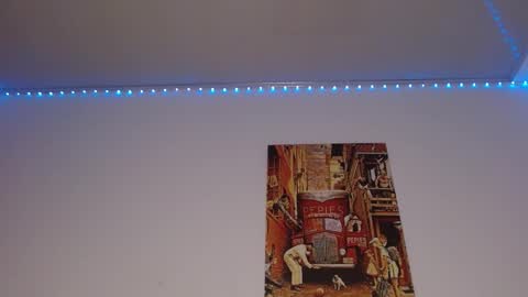 Snapshot of lil_lisaa chatting on 14, 12, 2024 Lisaa online show from 14, 12, 2024