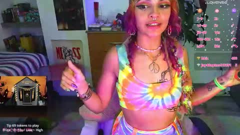 Snapshot of lila_bratz chatting on 28, 10, 2025 Lila online show from 28, 10, 2025