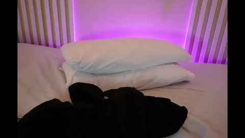 L I L A   online show from 6, 4, 2026