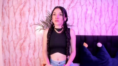 Snapshot of lila_elliot chatting on 13, 1, 2025 Lila online show from 13, 1, 2025