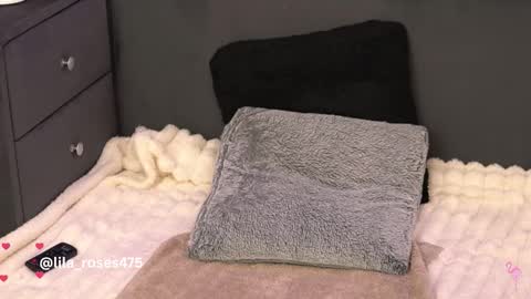 Snapshot of lila_hottie_rosie chatting on 14, 3, 2026 Lila The Hottie online show from 14, 3, 2026