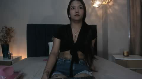 Snapshot of lilarosss chatting on 15, 5, 2026 Lila Ross online show from 15, 5, 2026