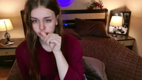 Snapshot of lilasparkling chatting on 14, 7, 2026 LilaSparkling online show from 14, 7, 2026
