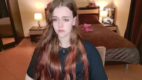 Snapshot of lilasparkling chatting on 23, 7, 2026 LilaSparkling online show from 23, 7, 2026