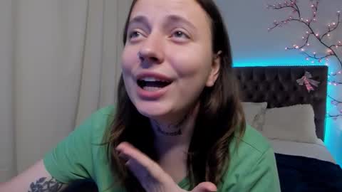 Snapshot of lilavame chatting on 13, 9, 2025 LilaVame online show from 13, 9, 2025