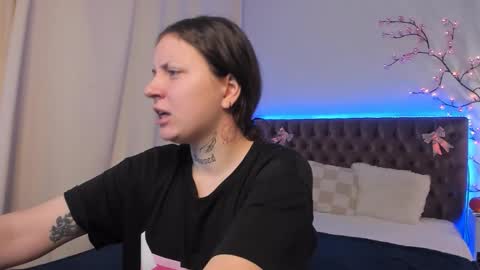 Snapshot of lilavame chatting on 10, 11, 2025 LilaVame online show from 10, 11, 2025