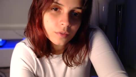 Snapshot of lilbeccaxo chatting on 19, 9, 2025 Rebecca online show from 19, 9, 2025
