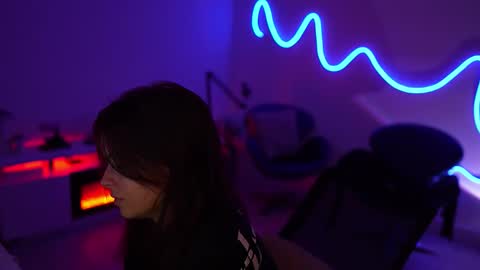 Rebecca online show from 6, 3, 2026