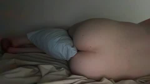 Snapshot of lilbenny05 chatting on 8, 2, 2025 lilbenny05 online show from 8, 2, 2025