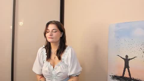 Mia online show from 11, 6, 2026