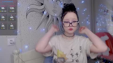 Nika and Lori online show from 25, 12, 2024