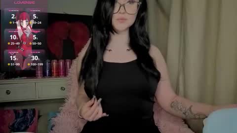 Nika and Lori online show from 19, 2, 2026