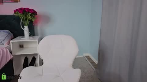 Lili online show from 19, 10, 2025