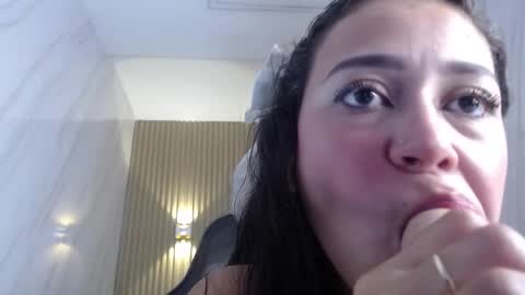 lili_mint_tf online show from 14, 3, 2026