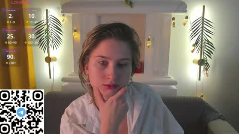 Snapshot of lilian_daniels chatting on 18, 12, 2025 Lilian online show from 18, 12, 2025