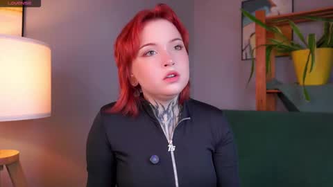 Snapshot of lilianadao chatting on 1, 10, 2025 Anika online show from 1, 10, 2025