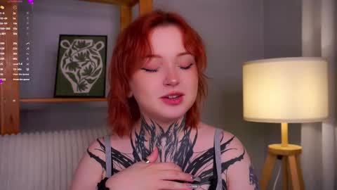 Snapshot of lilianadao chatting on 25, 10, 2025 Anika online show from 25, 10, 2025