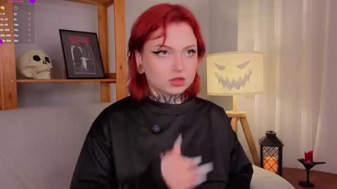 Snapshot of lilianadao chatting on 3, 11, 2025 Anika online show from 3, 11, 2025