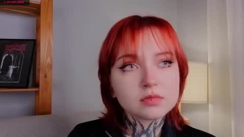 Snapshot of lilianadao chatting on 17, 11, 2025 Anika online show from 17, 11, 2025