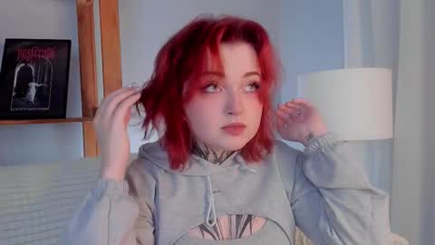 Snapshot of lilianadao chatting on 27, 11, 2025 Anika online show from 27, 11, 2025