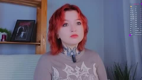 Snapshot of lilianadao chatting on 2, 12, 2025 Anika online show from 2, 12, 2025