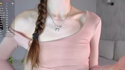 Hi I am Luna online show from 29, 4, 2026