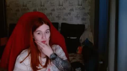 liliawoolf online show from 20, 2, 2025