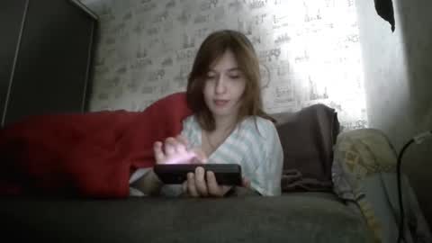 liliawoolf online show from 3, 10, 2025