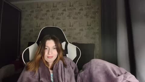 liliawoolf online show from 17, 11, 2025