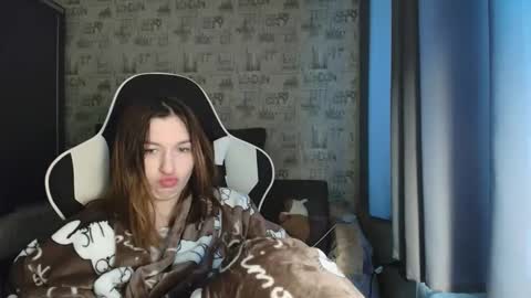 liliawoolf online show from 3, 2, 2026