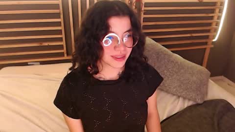 Snapshot of lilibeth___ chatting on 27, 2, 2025 Lili online show from 27, 2, 2025