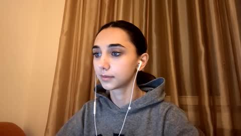 Lina online show from 25, 9, 2025